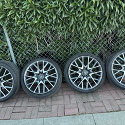 Oem Lexus Wheels With Tires 85% Life