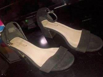 Women's heels size 7