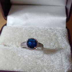 Gorgeous Sterling Silver Cobalt Blue Crystal Ring Women's Size 7 /7.5