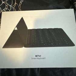 Ipad smart Keyboard