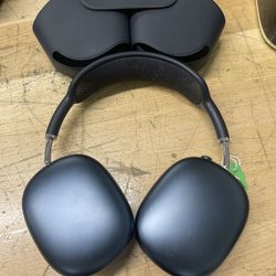 AirPod max headphones 