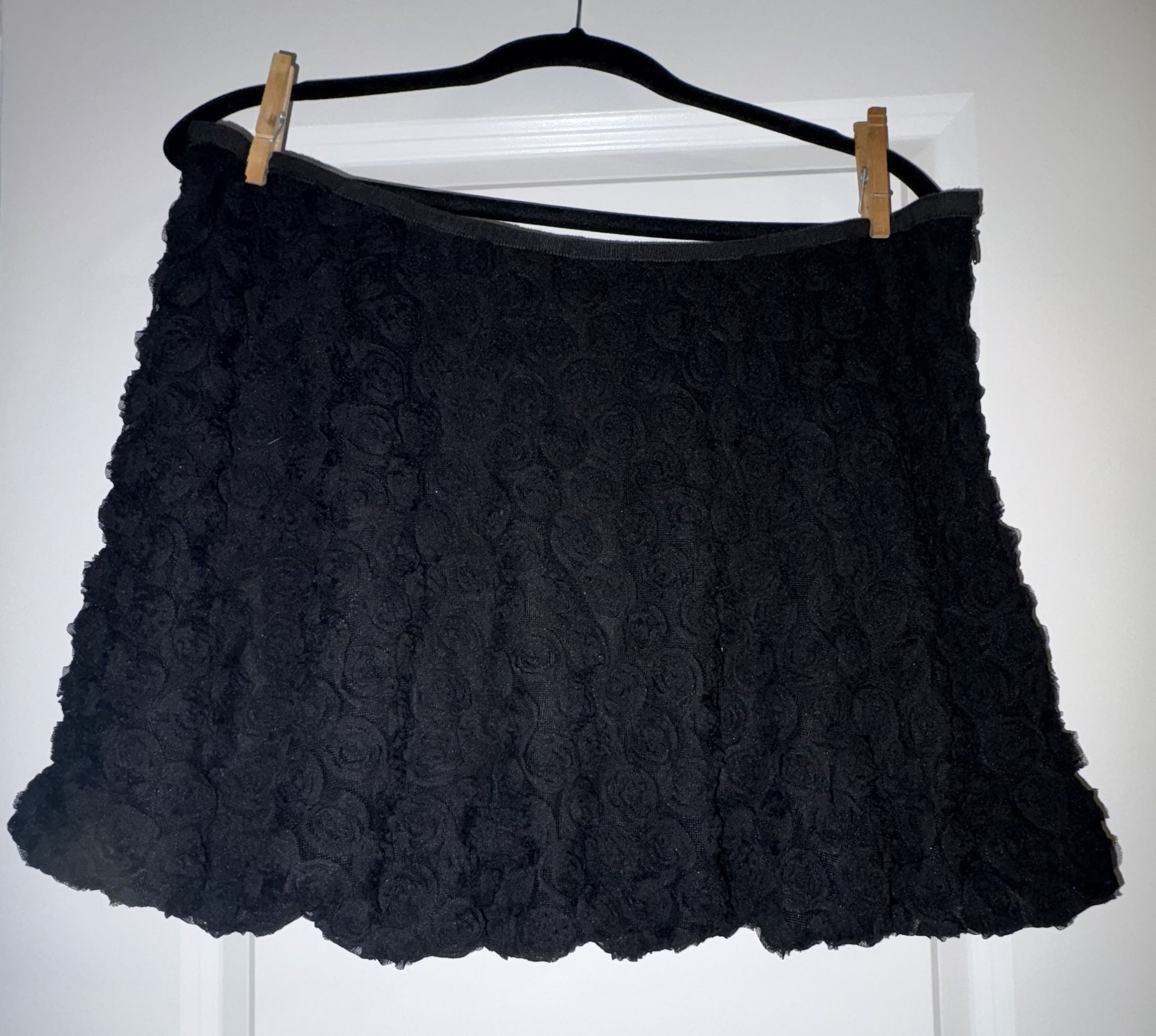 Tara Jarmon Black Floral Bubble Mini Skirt Size XL