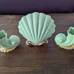 1950s Vintage Sea Shell Table Lamp With Matching Shell Vases