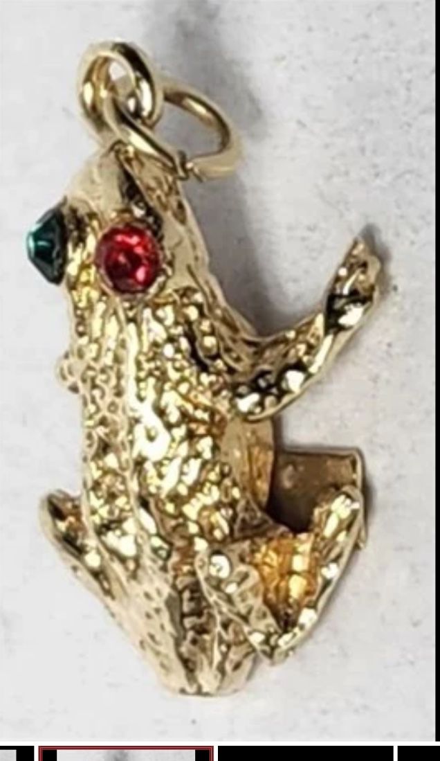 Puerto Rican Frog Charm Pendant Solid 14Karat Gold