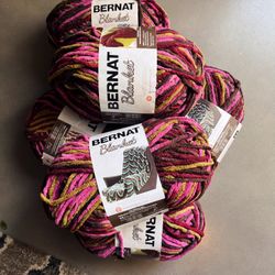 PURPLE YARN BUNDLE 