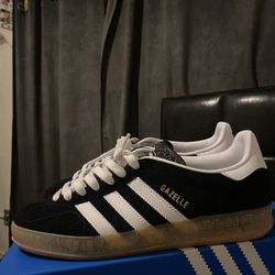 Adidas Gazelle Size 8.5 