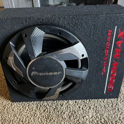 12in pioneer poweredsubwoofer 