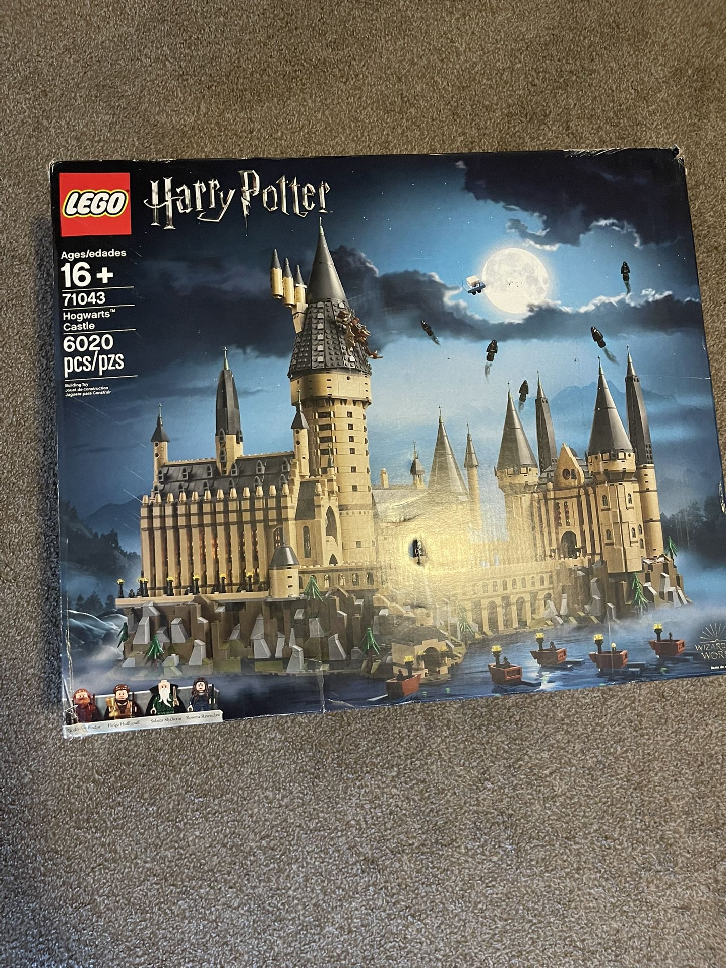 Harry Potter Lego Hogwarts Castle (71043)