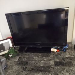 Dynex 32 Inch Flat Screen Tv 