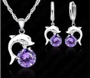 $20  New Dolphin And Amethyst Stone Necklaces 