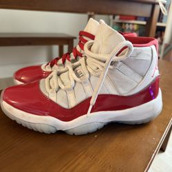 Cherry Jordan XI 11 Size 9