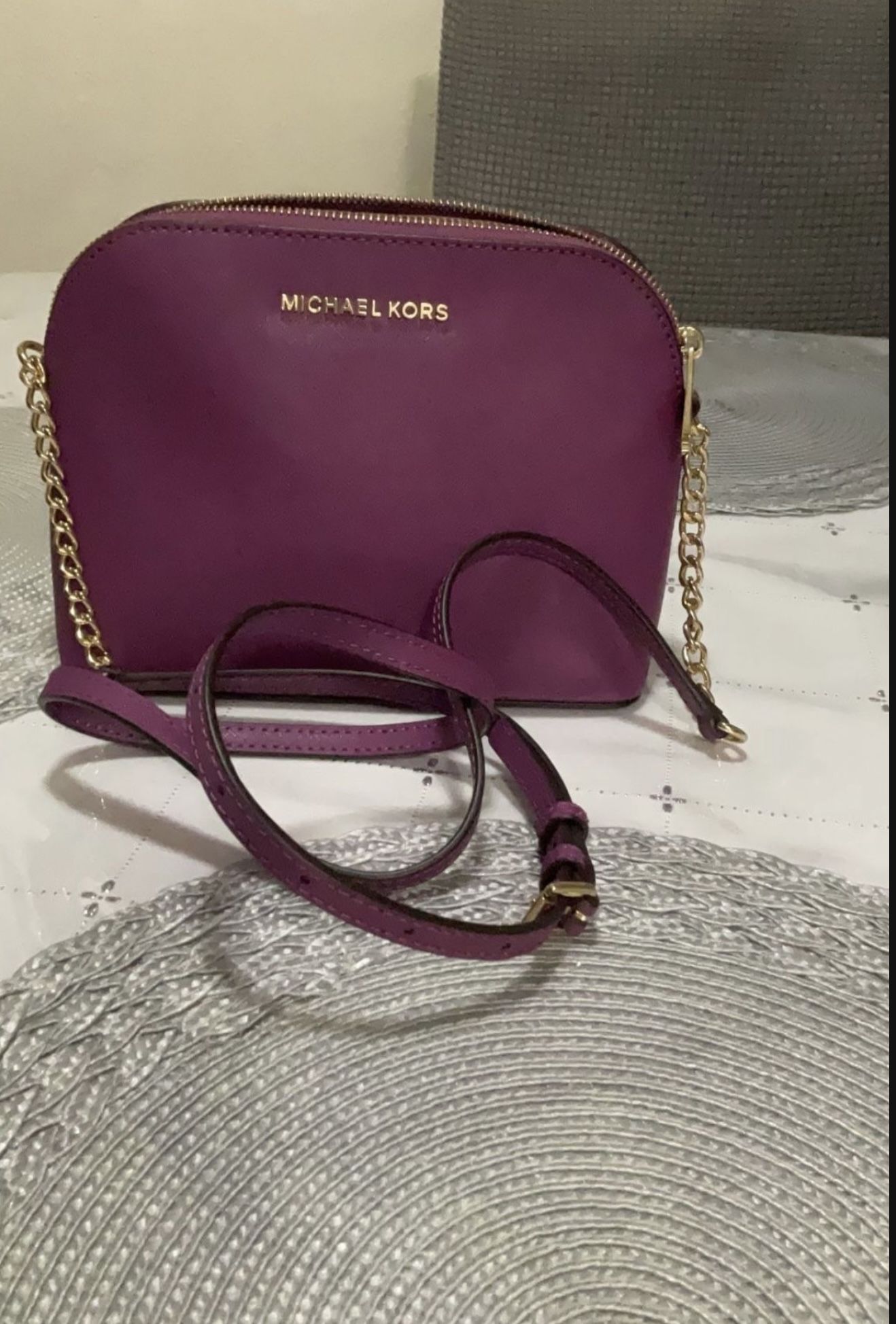 Beautiful New Michael Kors Purse