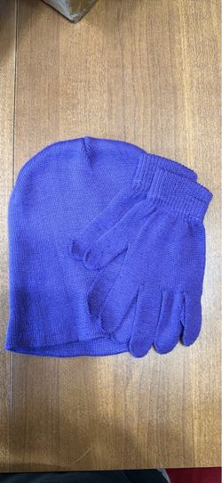 Purple Knit Beanie and Gloves Set
