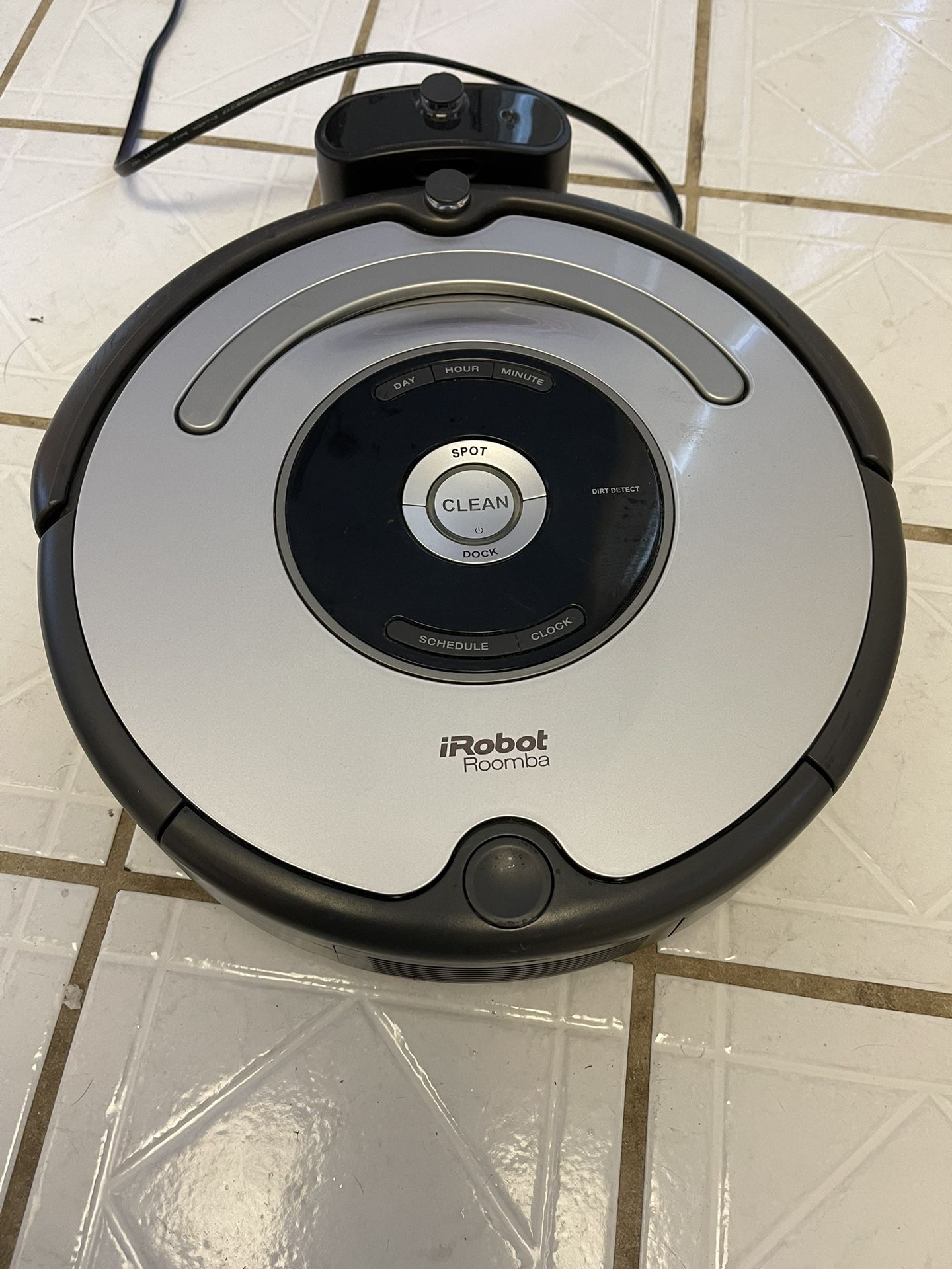 Irobot Roomba 655 Vacuum Cleaner