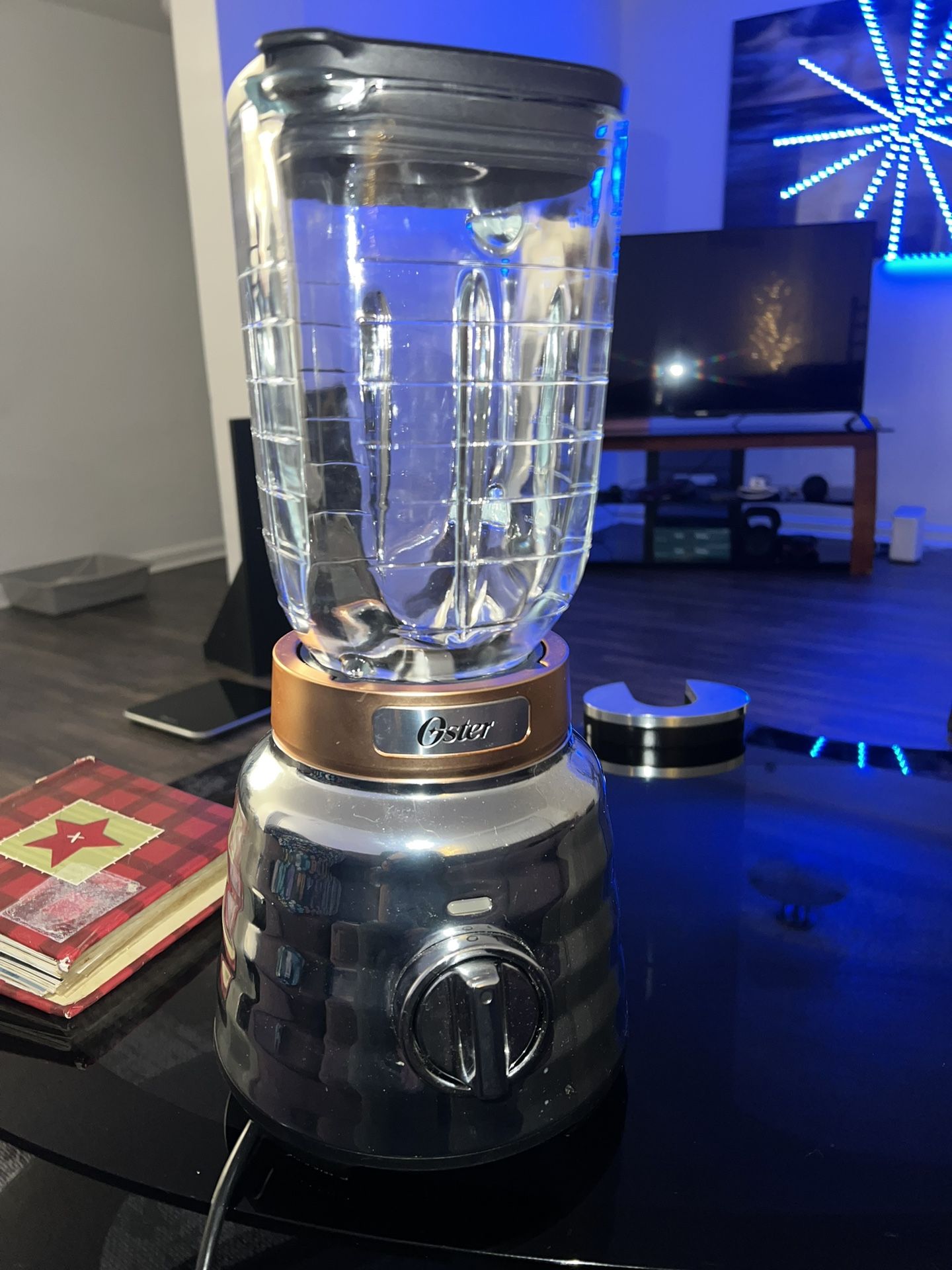 Oster Beehive Performance Blender with 1100-Watt Motor in Silver and Copper