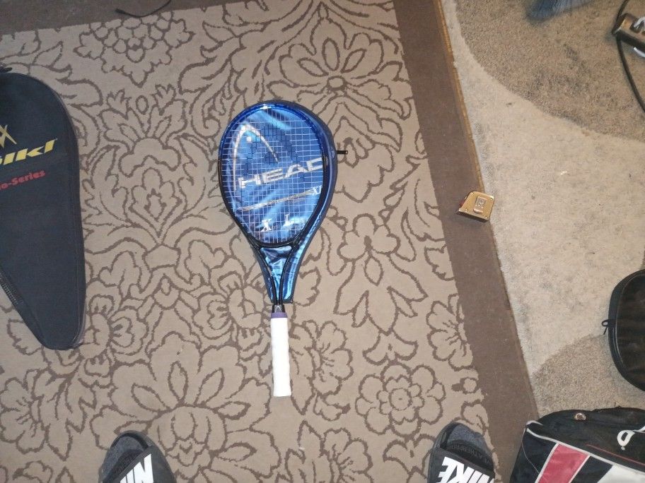 Head Standard XL Oversize Tennis Racket 