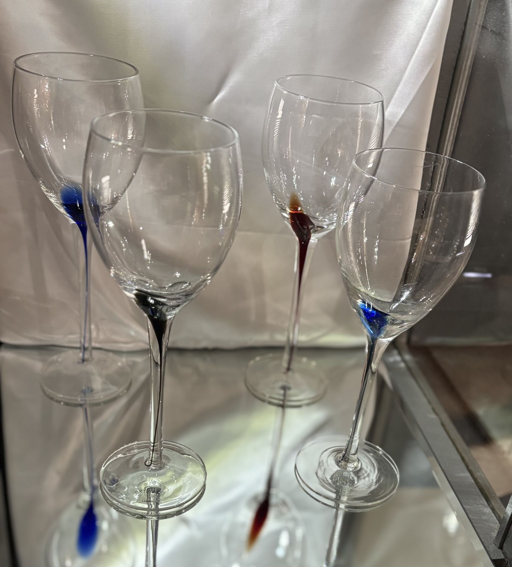 Lovely Hand Blown Splash Of Color Vintage Wine Glasses