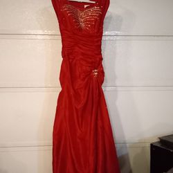 Beautiful Bright Red Prom Dress Size 4