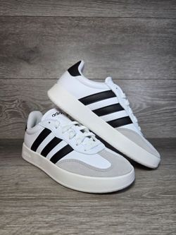 Women's Adidas Barreda Sneakers Shoes IH1229, White / Black Size 6.5 New In Box