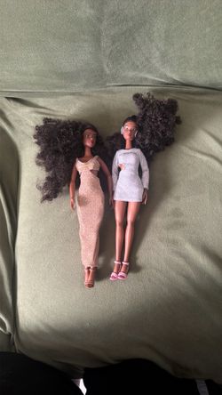 Naturalistas dolls
