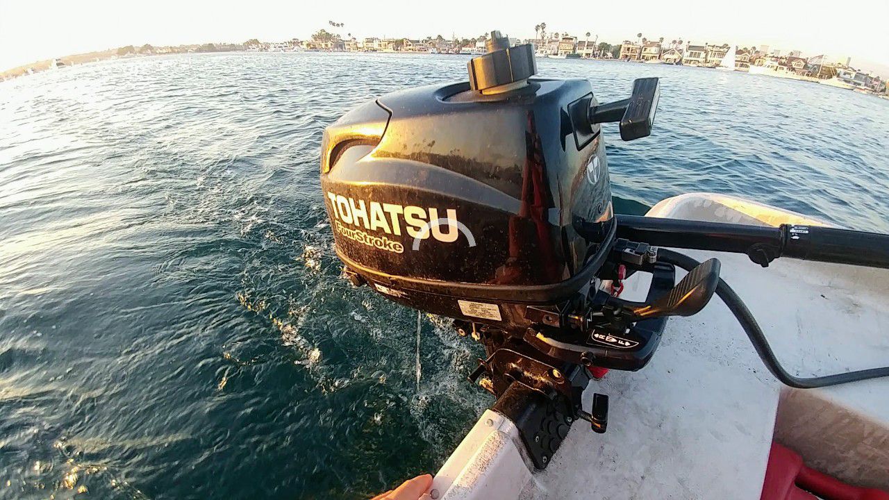 Tohatsu 6hp boat motor
