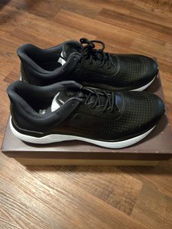 New Size 12 - Miles U-Throat Johnston & Murphy