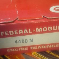 New New Old Stock Main Bearing  Set 4400M Std Big Block Chevrolet  396 427 454 35th Ave And McDowell 