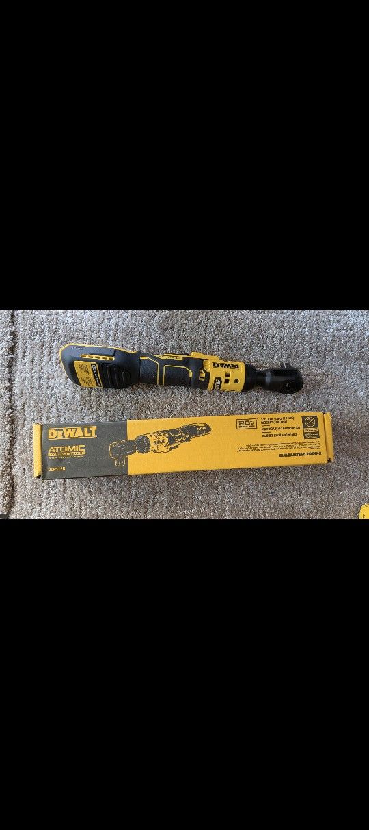 DeWalt 1/2 Rachet Tool (NEW)