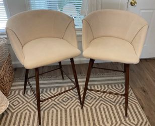 Barstools / Breakfast Bar Chairs