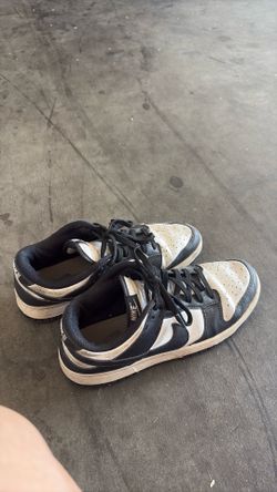 Nike panda dunks