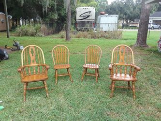 Oak chairs 2 arm 2 regular