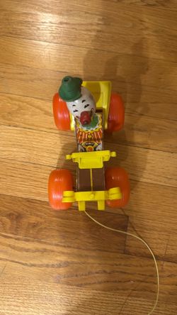 Vintage Fisher Price 724 Jalopy Clown Car Pull Toy