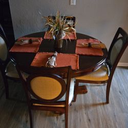 Dinning Room Table Set 