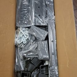 Brand New Adjustable Squat Rack