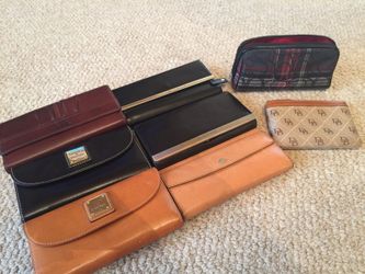 Wallet gallery Coach and Dooney and Bourke