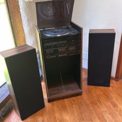 Sylvania Stereo Integrated Music System