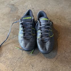 Under Armour Force Cleats Size 5