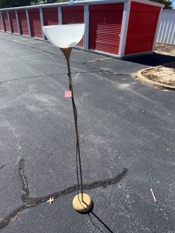 Gold-tone torchiere floor lamp