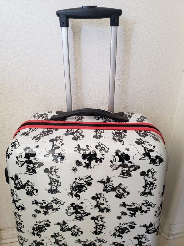 Minnie Mouse Rolling Suitcase