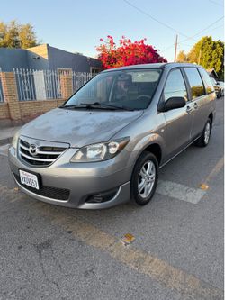 2005 Mazda MPV