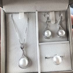 Authentic Pearl Jewelry Set 