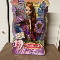 Doll New. Box.  Barata.  45 Dlls