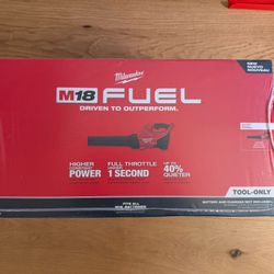 Milwaukee M18 Fuel Leaf Blower
