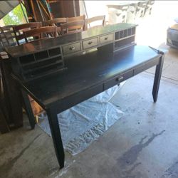 A Beautiful Black Reception/Secretary Desk