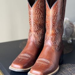 Round Up Remuda Western Boot , Color : Naturally Rich And Size : 7B