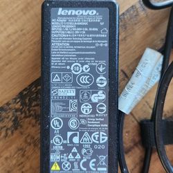 AC Adapter LENOVO