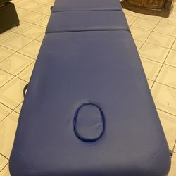 Massage Table 