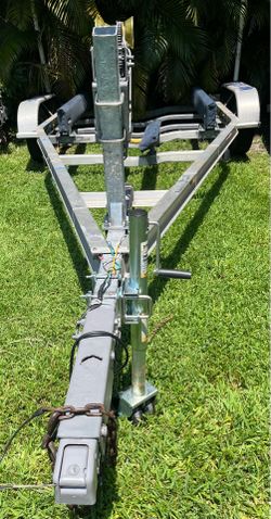 Aluminum dual torsion axel trailer up to 24’ boat or 7,000lb. New Jack, new winch stand, new LED lights. Registration. Ready to load…