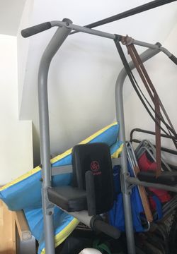 Iron Grip Pull Up Bar