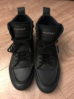 Men's shoes